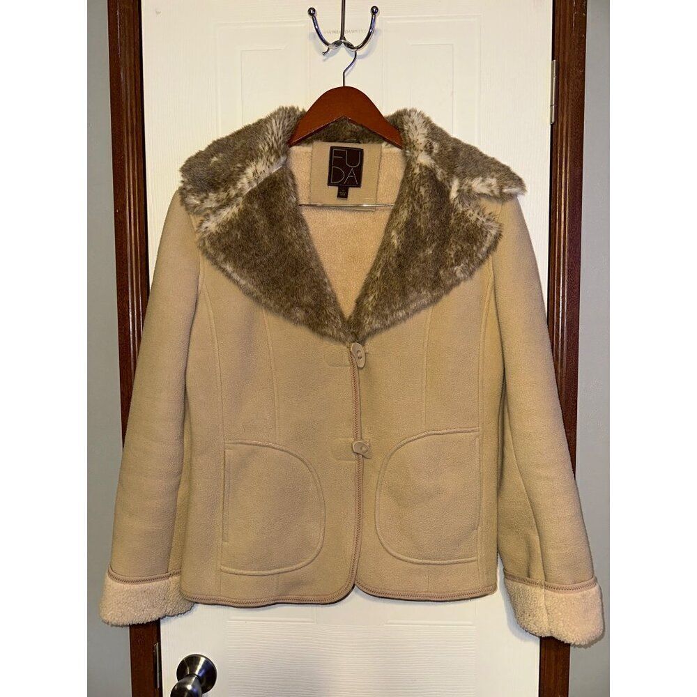 FUDA Vintage 90’s Indie Faux Fur Winter Coat  Size Medium